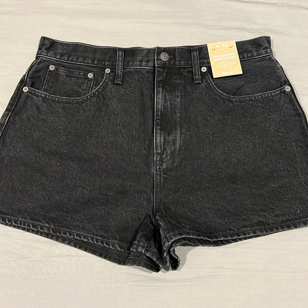 Madewell - The Mom Jean Short Short
